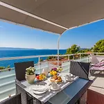 아파트 Seaside With A Swimming Pool Rastici, Ciovo - 1084