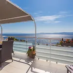 아파트 Seaside With A Swimming Pool Rastici, Ciovo - 1084