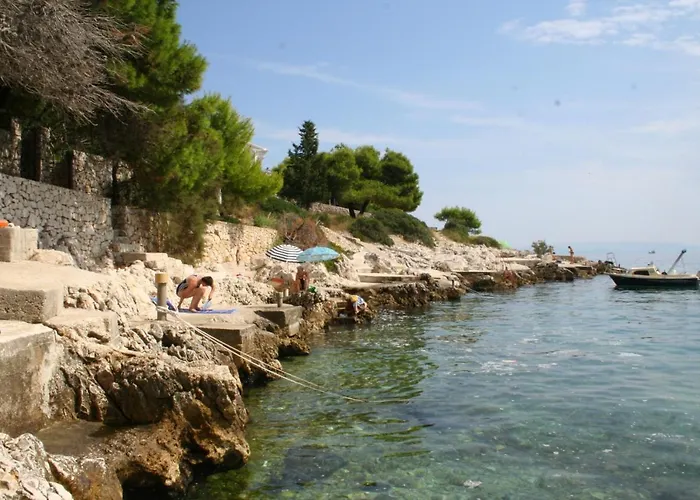 Seaside With A Swimming Pool Rastici, Ciovo - 1084 Trogir