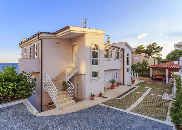 Appartement Seaside With A Swimming Pool Rastici, Ciovo - 1084