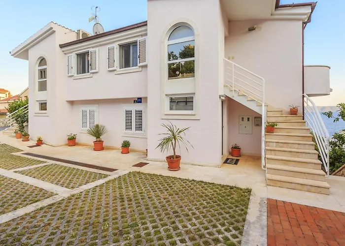 Seaside With A Swimming Pool Rastici, Ciovo - 1084 Trogir